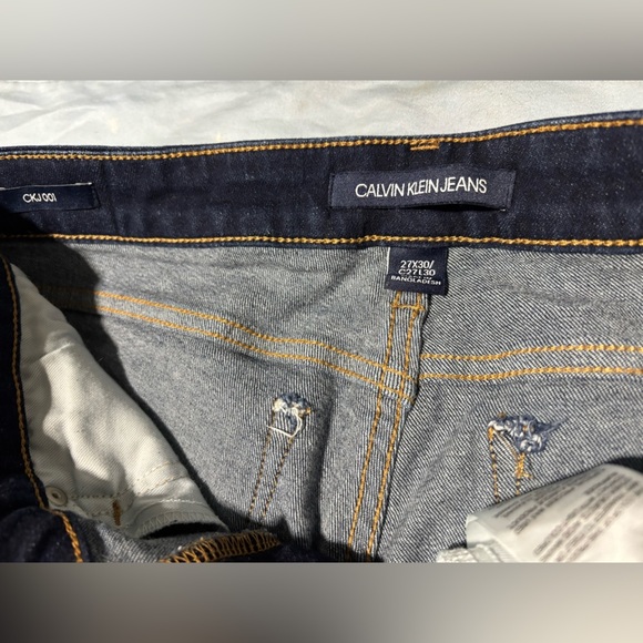 Calvin Klein dark wash jeans - Picture 3 of 6
